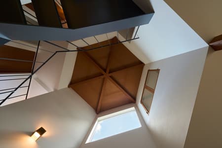 Hokusetsu Polygon House