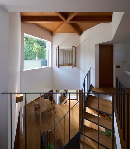 Hokusetsu Polygon House