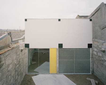 House with Many Faces 