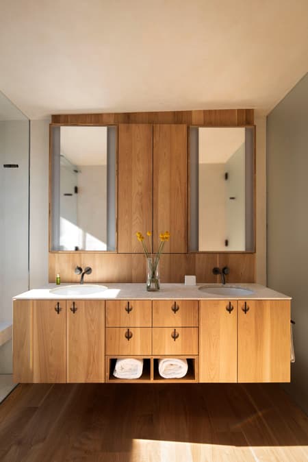 Three Mile Harbor House