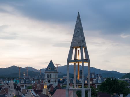 The “Old” Chaple 
