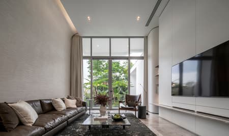 ARQ10 House