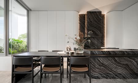 ARQ10 House