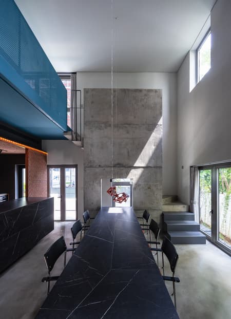B.RED House