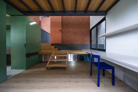B.RED House