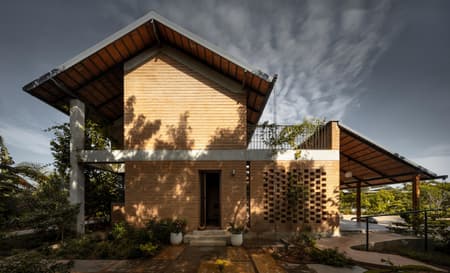 Nandivardhanam House