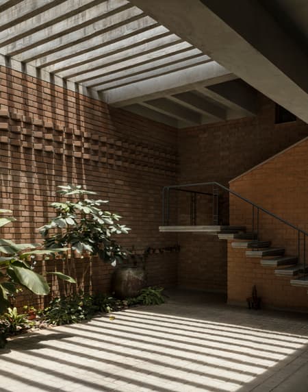 Nandivardhanam House