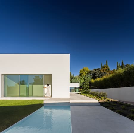 Villa 18, House in la Moraleja