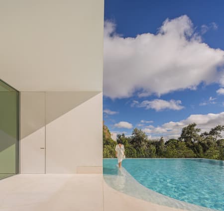 Villa 18, House in la Moraleja