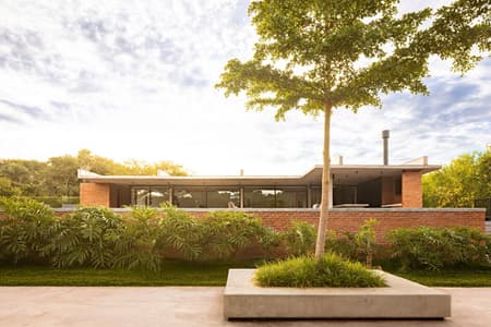 Lima House