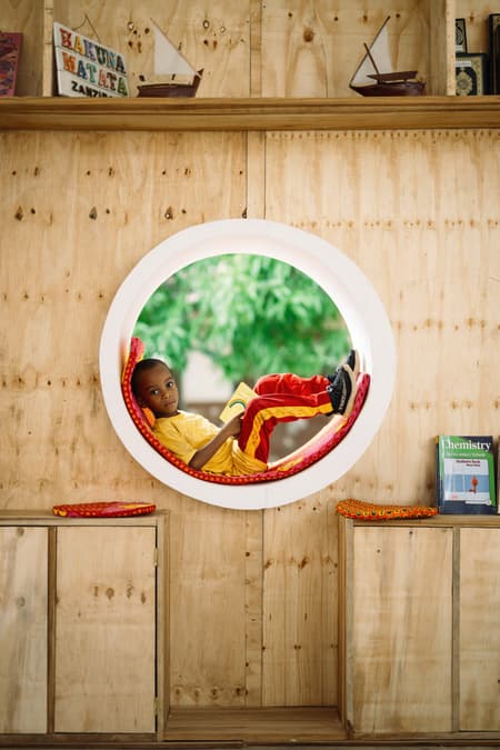 Lei Wa Lakom Library