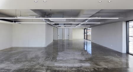 Triplet Code Sinsa Neighborhood Facility