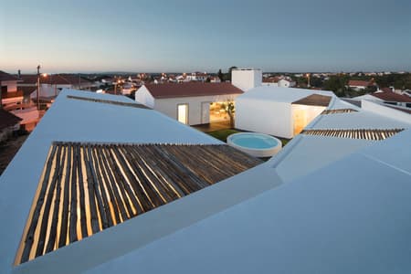 Patio do Meco House