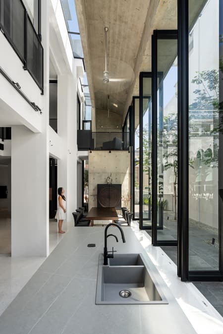 Interface House