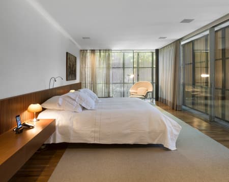 3V House 
