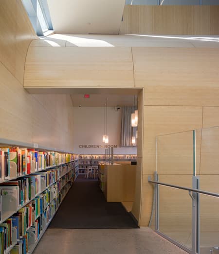 Hunters Point Library	