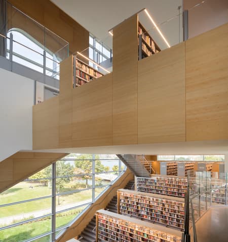 Hunters Point Library	