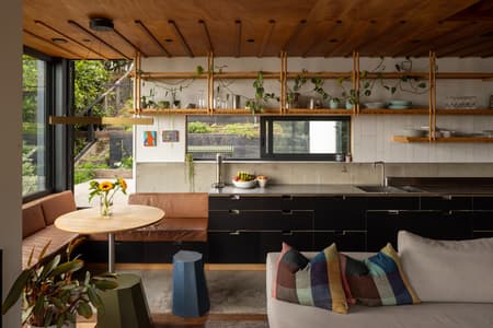 Sar Street House