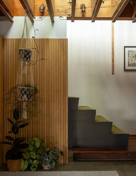Sar Street House