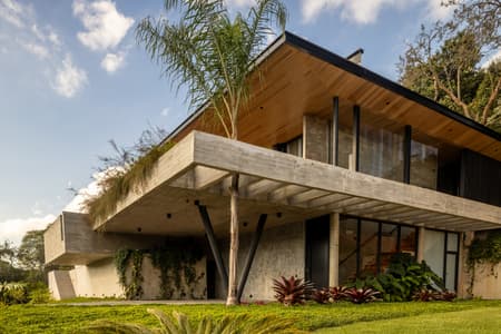 House 258