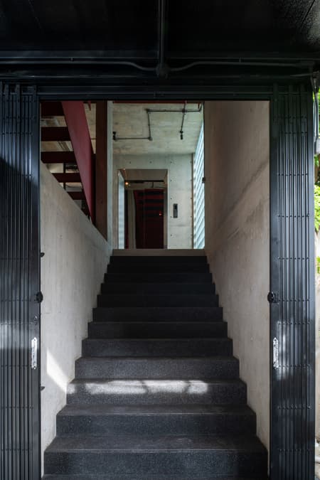 P Home