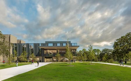 Retail, Auxiliary, and Dining (RAD) Center at the University of Houston