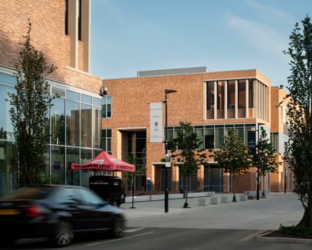 Springfield University Hospital