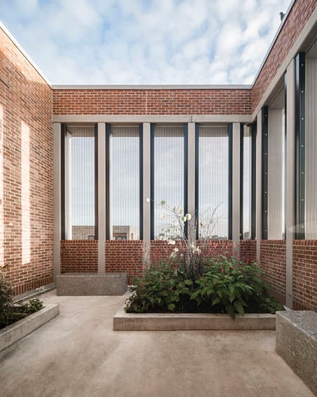 Springfield University Hospital