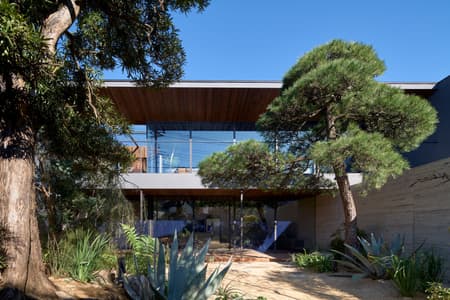 Noble House