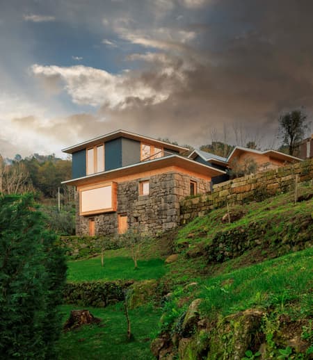 Ermida House