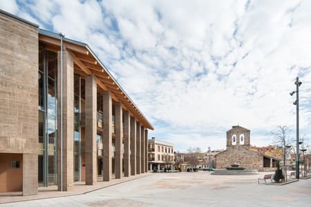 Carbajosa de la Sagrada Cultural Center