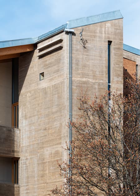 Carbajosa de la Sagrada Cultural Center
