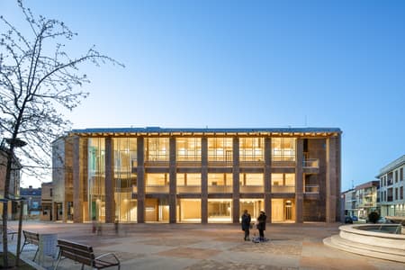 Carbajosa de la Sagrada Cultural Center