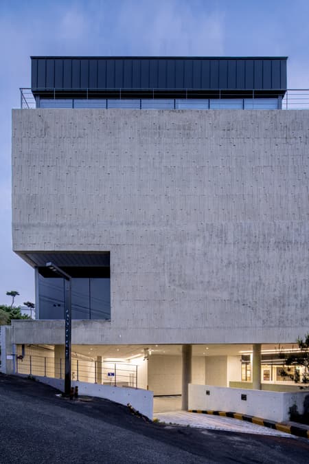 Modern History of Christianity Museum