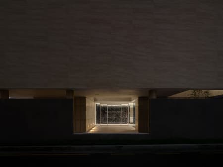 Oztile Showroom
