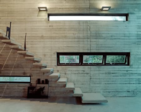 Art Warehouse