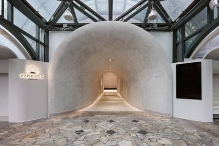 AK Plaza Museum C