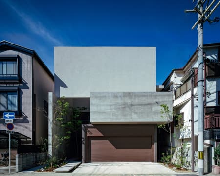 Two-Generation House in Tennoji-ku