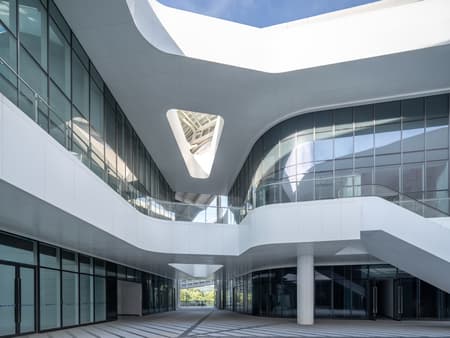 Xinchang Globular Center