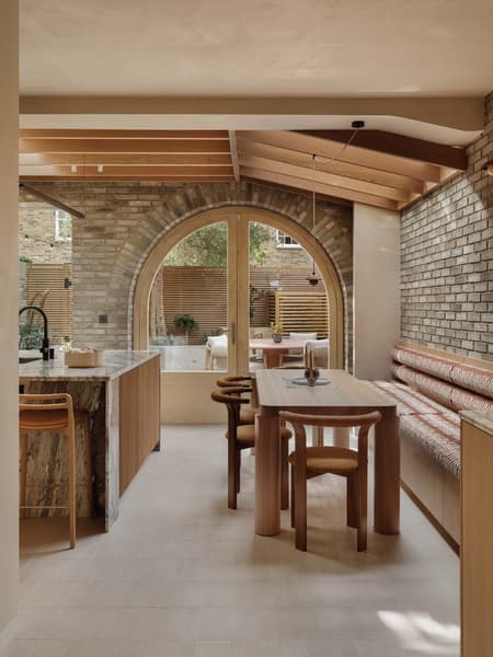 Islington House by Hamish Vincent Design