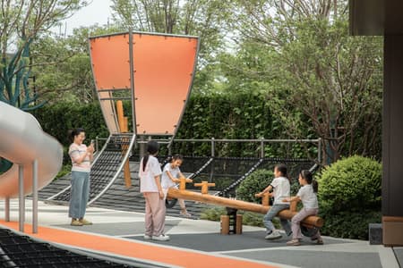 Myriad Homes' Lights Traditional Chinese Aesthetic Children's Space Under Kongming Lantern
