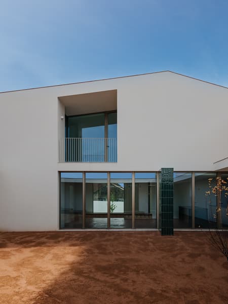 Pátio IV House