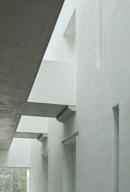 Sport Facilities inside a Squash Court