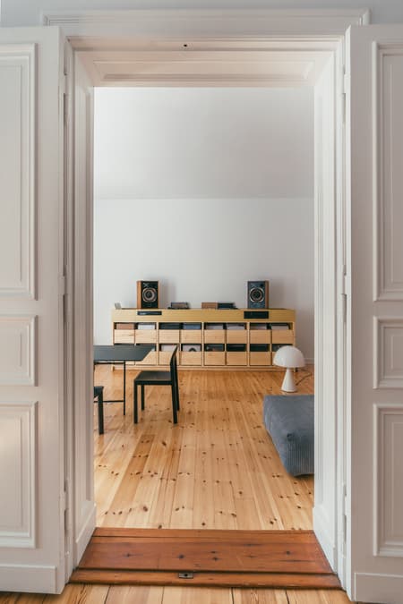 Plow Apartment