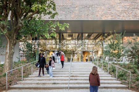 Marie-José Pérec Sports Complex