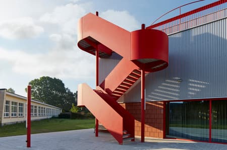 De Nova Secondary School 