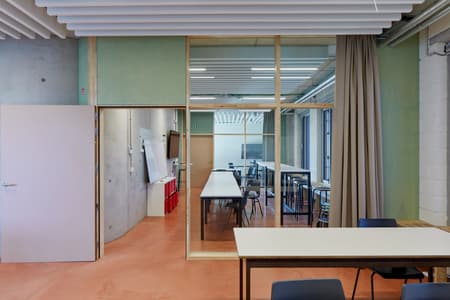 De Nova Secondary School 