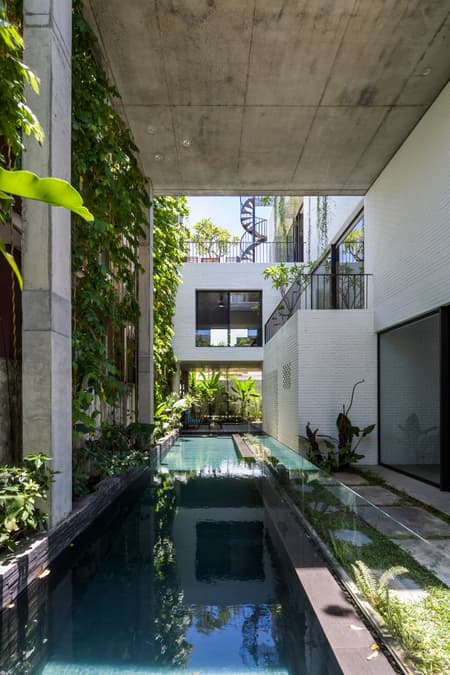 Thang House