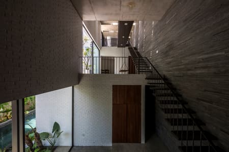 Thang House