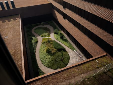 Veterinary Building 
